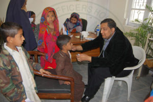 free-medical-camp-for-ladies-and-children-in-jokhio-goth-at-dck