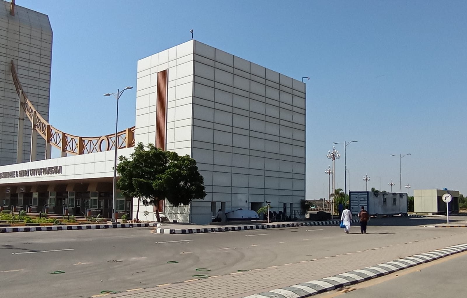 REALTORS ENCLAVE NOW ESTABLISHED AT DHA CITY KARACHI (DCK) GATEWAY DISTRICT